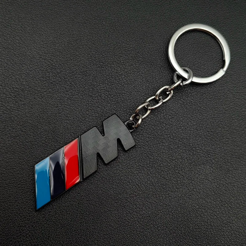 2024 Leather Metal Logo Key Chain Luxury Car Keychain For BMW E46 E90 E39 E60 E36 E30 E61 E91 E92 E87 F10 F20 F30 Accessories