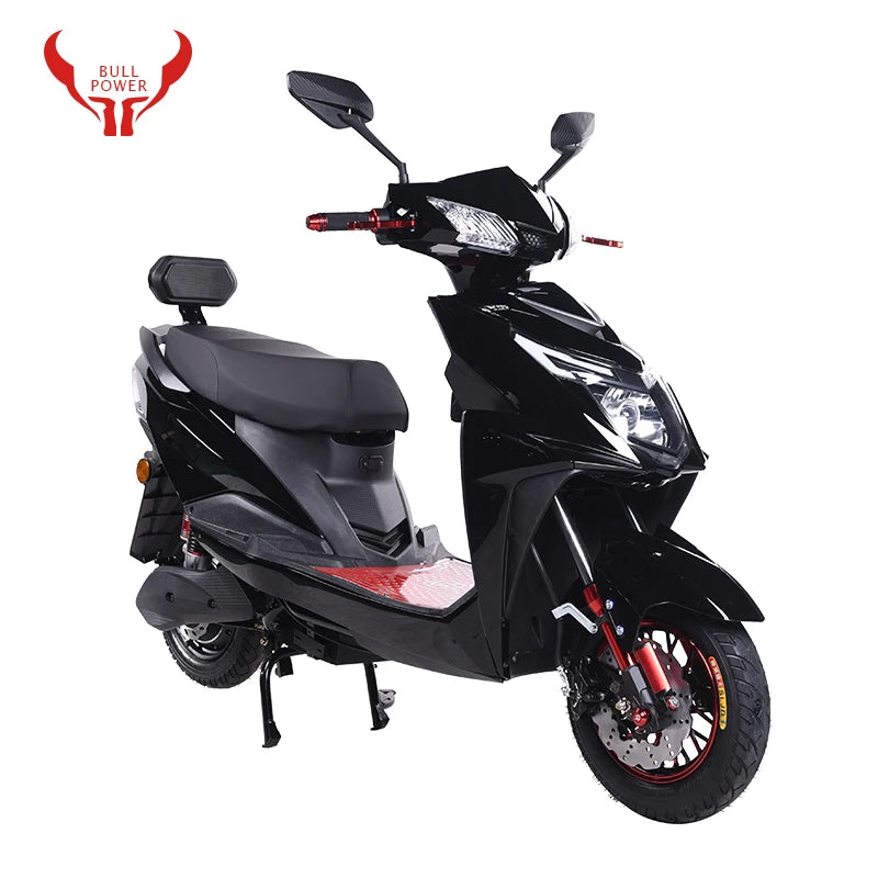 New Arrivals 2000w Motor Battery Double Disc Brakes Electric Scooter For Unisex Adults