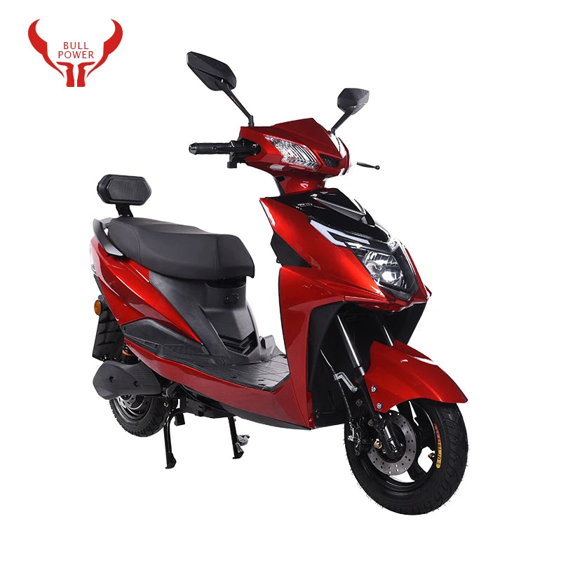 New Arrivals 2000w Motor Battery Double Disc Brakes Electric Scooter For Unisex Adults