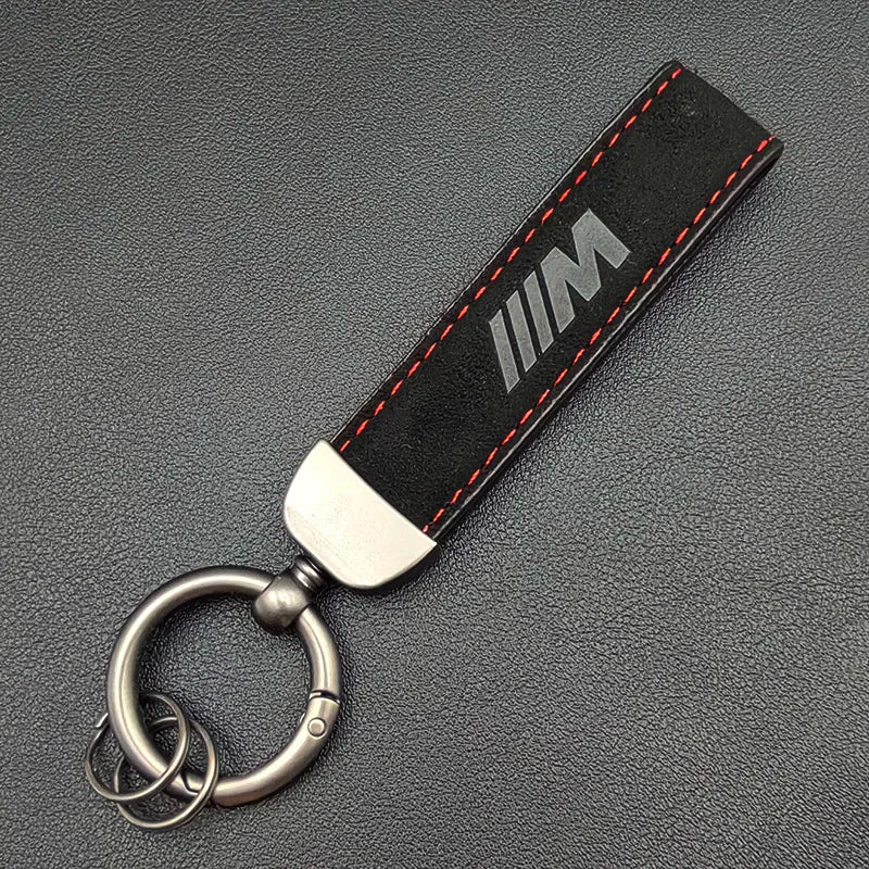 2024 Leather Metal Logo Key Chain Luxury Car Keychain For BMW E46 E90 E39 E60 E36 E30 E61 E91 E92 E87 F10 F20 F30 Accessories