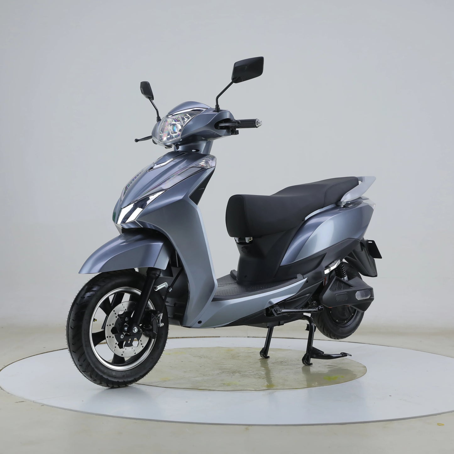 Popular electric motorcycle in India 1500W electric motorbike sold cheaply electric scooter