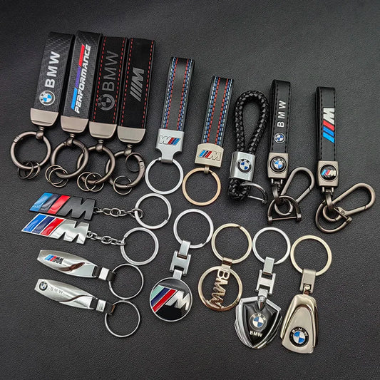 2024 Leather Metal Logo Key Chain Luxury Car Keychain For BMW E46 E90 E39 E60 E36 E30 E61 E91 E92 E87 F10 F20 F30 Accessories